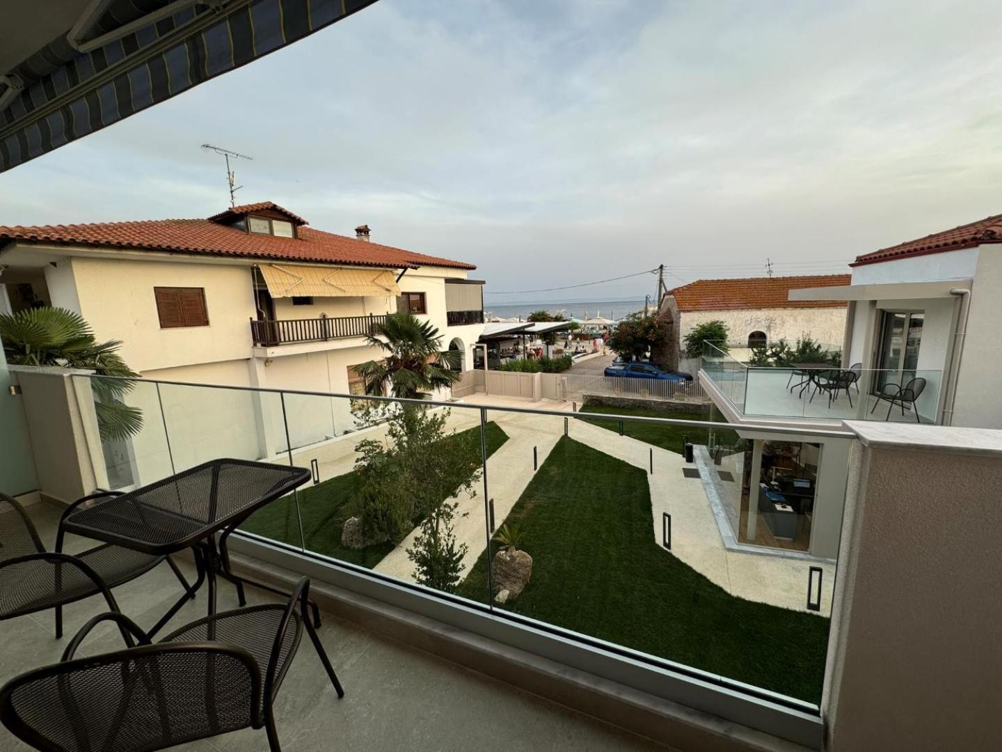 Studio Nikiti Beach Exteriér fotografie