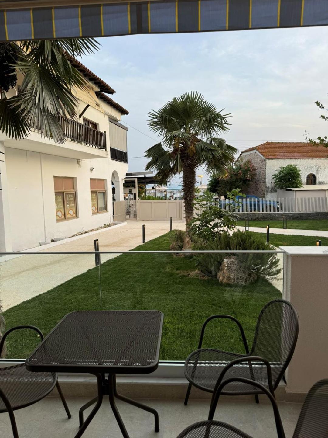 Studio Nikiti Beach Exteriér fotografie