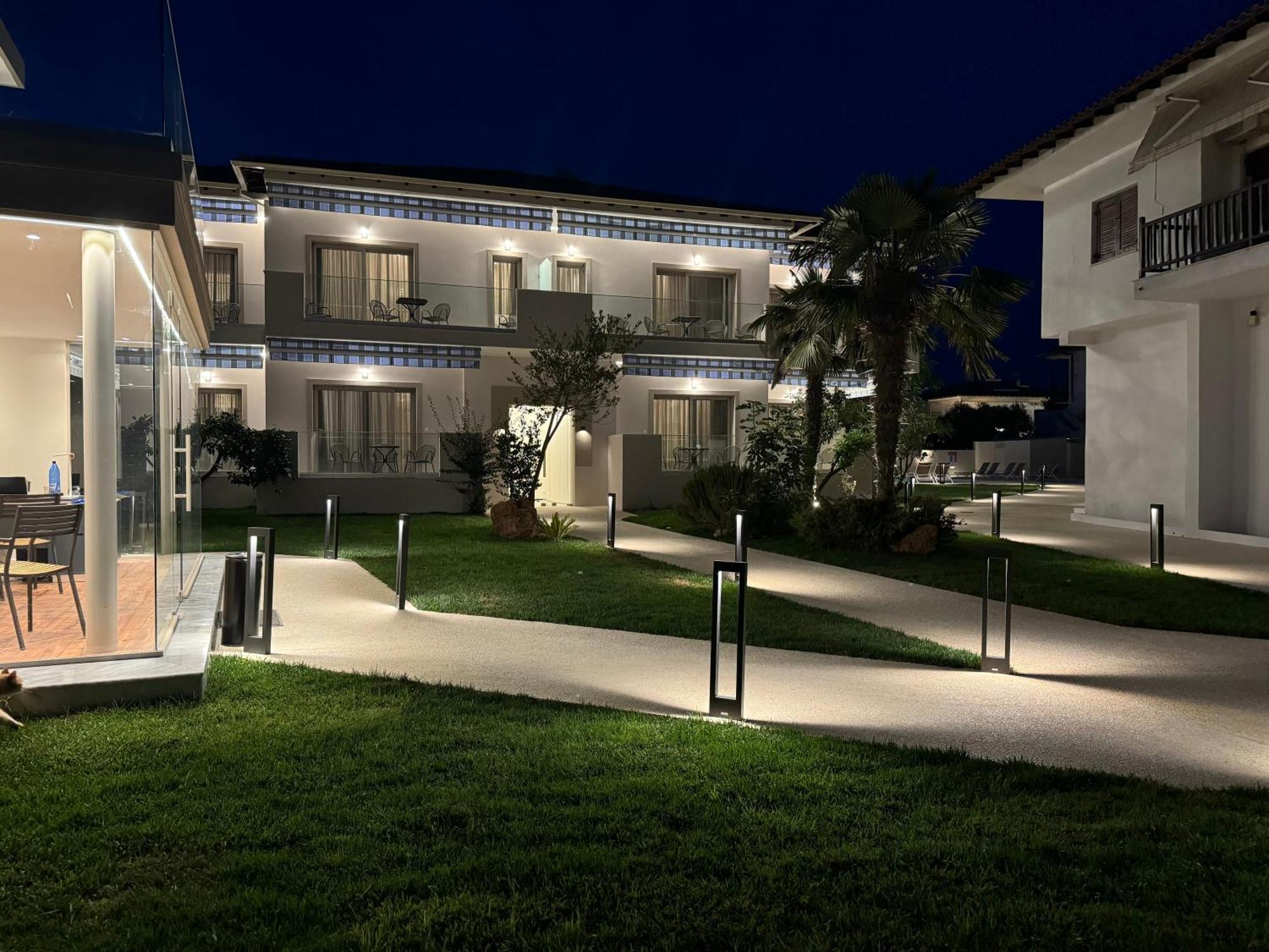 Studio Nikiti Beach Exteriér fotografie